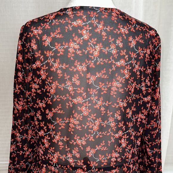 bar III L Black Red White Floral Long Sleeve Tie Front Peplum Ruffle Blouse - Picture 4 of 12